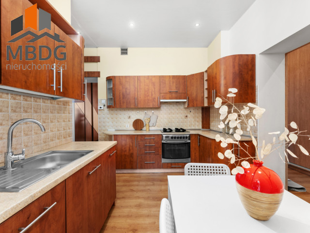 Grzegórzki – 63,5 m²,  3 niezależne pokoje